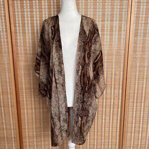Vintage Show Me Your Mumu brown snakeskin print kimono size M